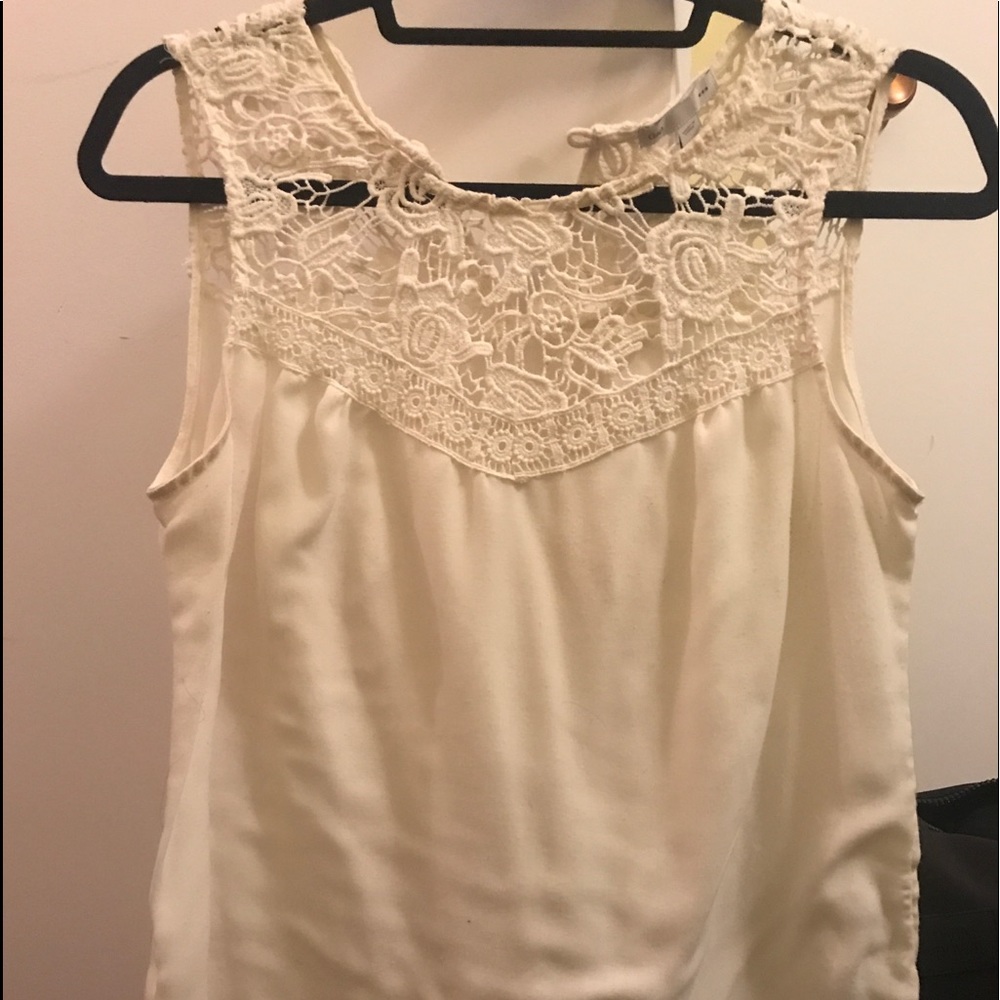 White lace detail top